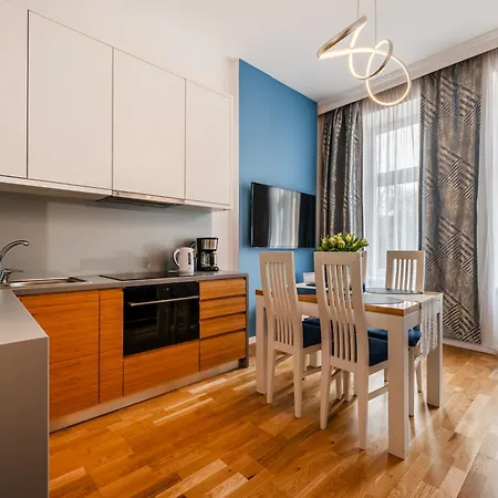 Bari Moxy Te&am Cracow Parking Gratis *